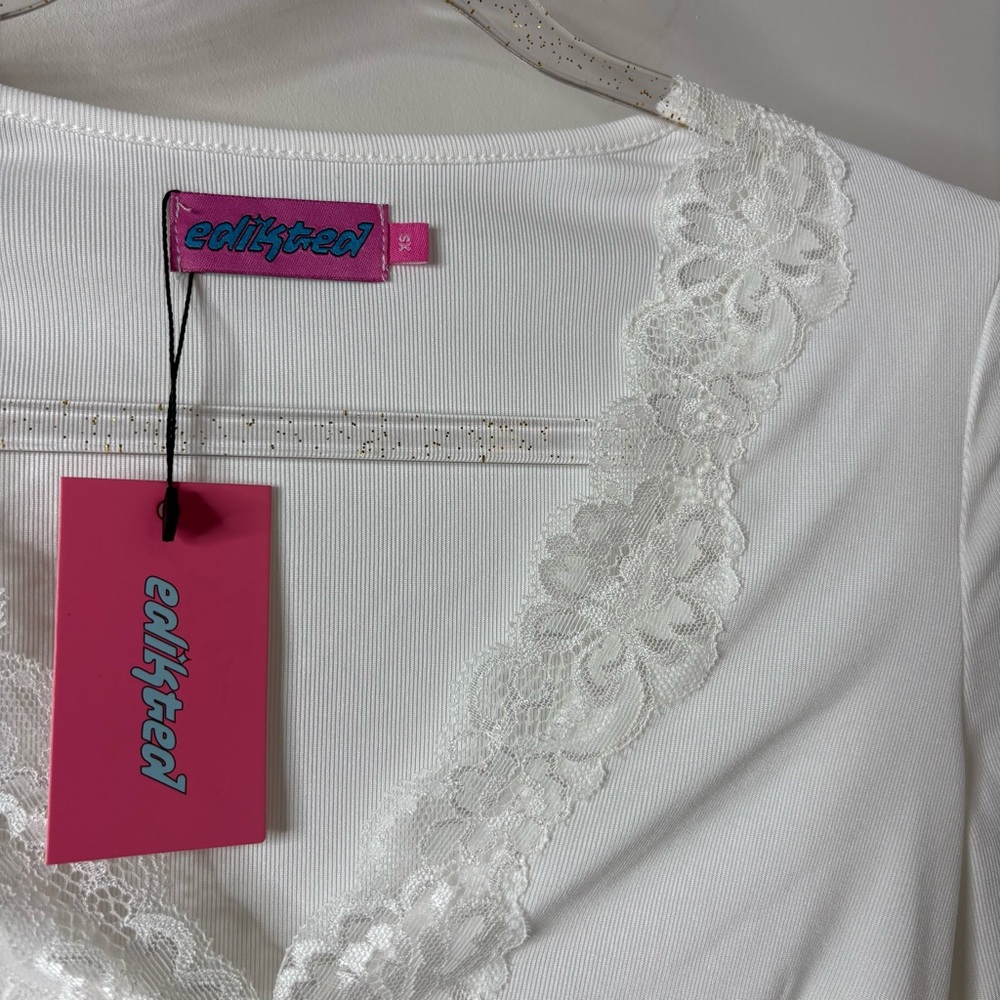 Edikted White Lace Trim Long-sleeve Top - Madeline Lace Trim Rib Long Sleeve - Picture 3 of 6